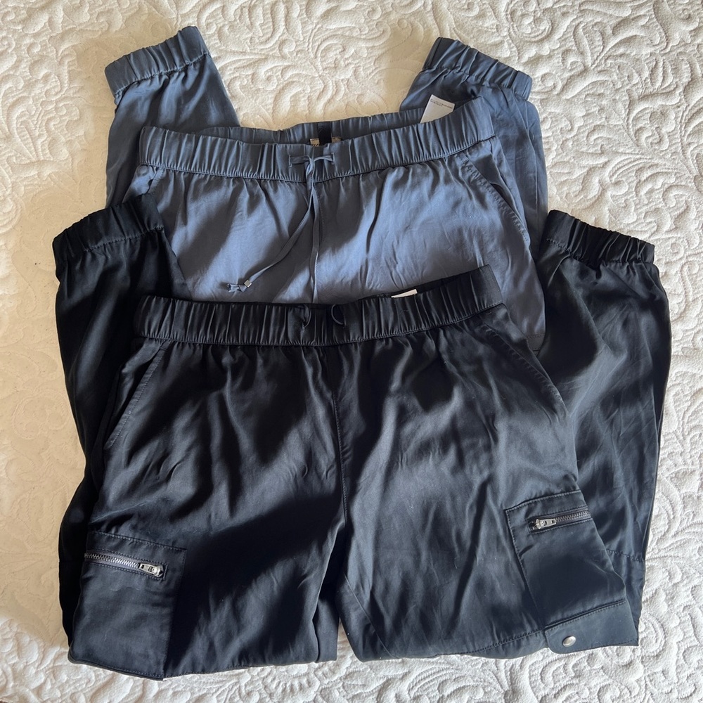 Set of 2 Banana Republic Cargo Joggers Size Medium